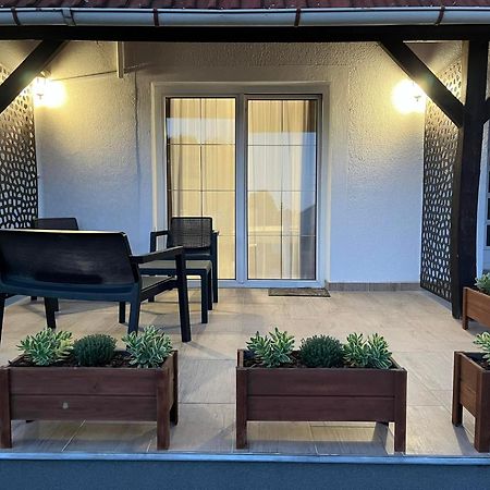 Lux Apartman Buek Exterior foto